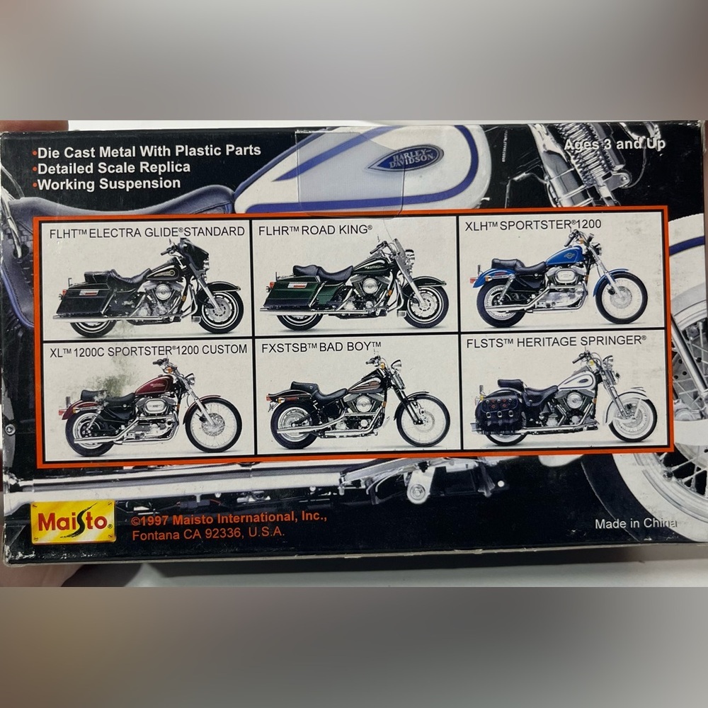 Harley Davidson Bad Boy replica - Picture 3 of 5